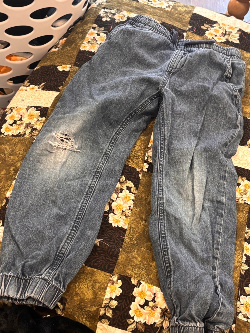 Pekkle boys Blue Washed Elastic-Waist Jeans size 5